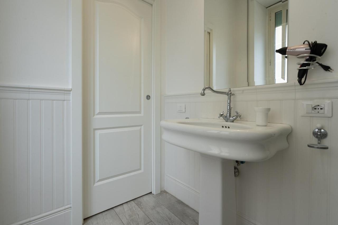 Capital Rooms Рим Екстериор снимка
